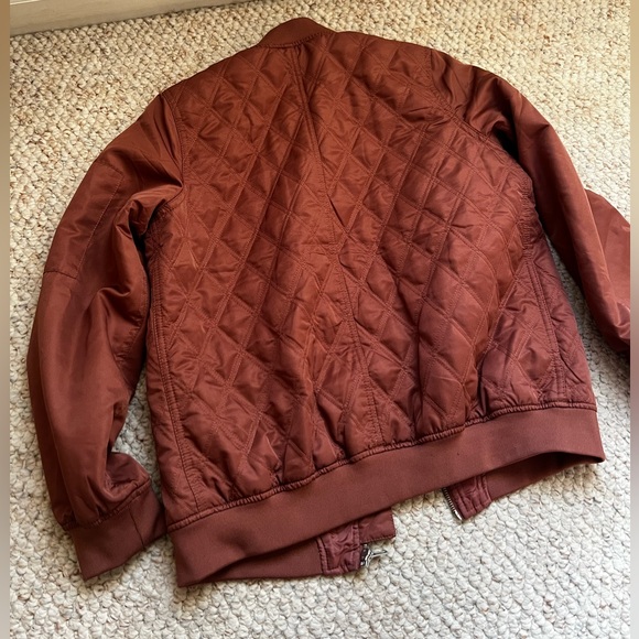 Light Jacket - Picture 4 of 4